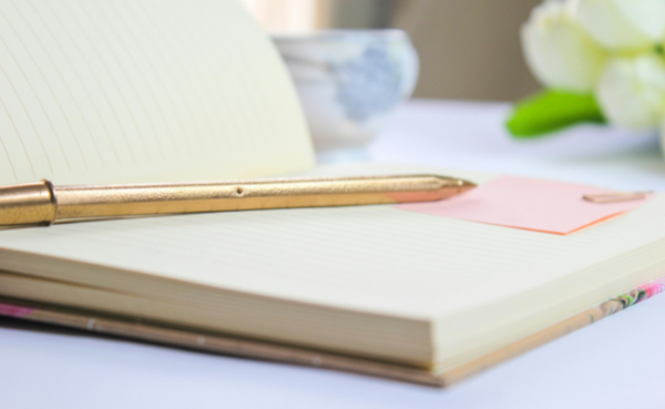 Lire la suite à propos de l’article Je ne sais pas quoi écrire sur mon site : par où commencer pour attirer des clients ?